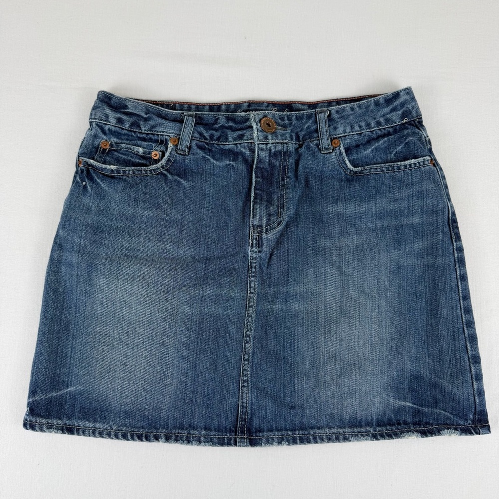 American Eagle Women's Denim Blue Jean Mini Skirt Distressed Size 6 100% Cotton